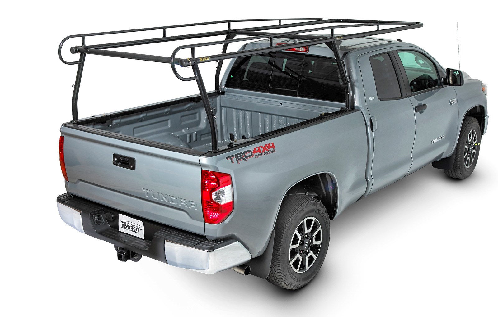rack-it 1000 series truck rack on toyota tundra