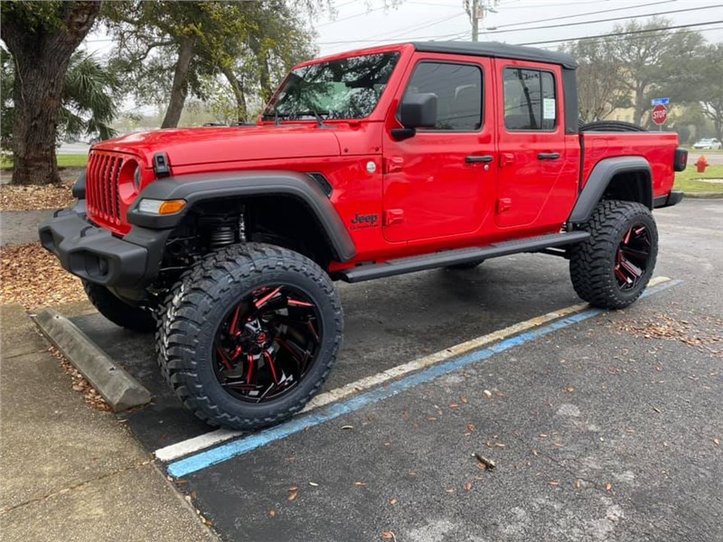 JEEP LIFTED